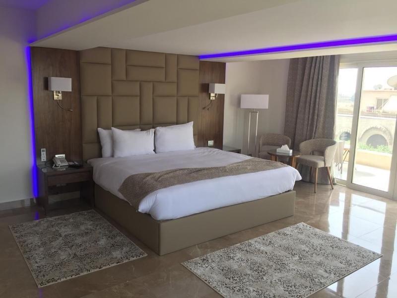 Royal Maadi Hotel 카이로 외부 사진